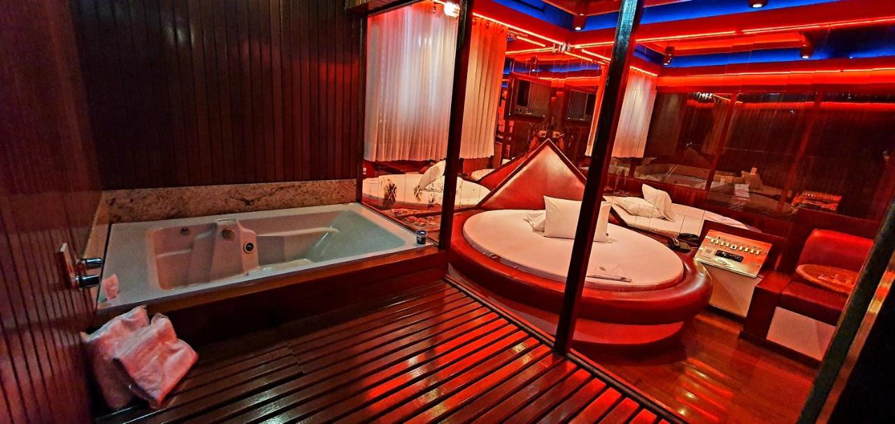 Motel Fantasy 5 ベロ・オリゾンテ エクステリア 写真